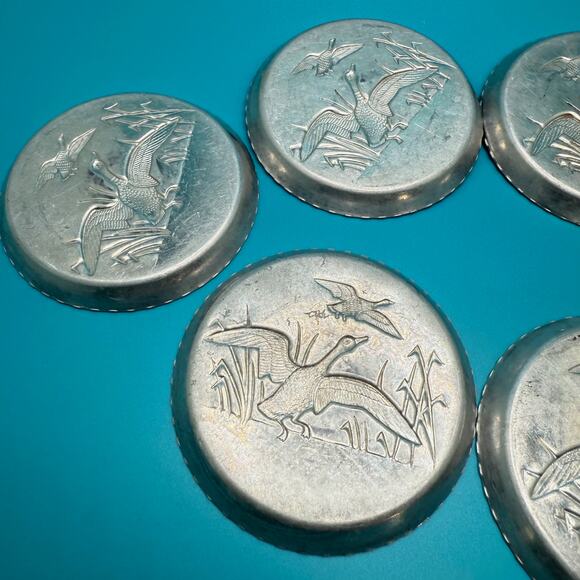 Vintage MCM Aluminum Coasters Duck Scene in Marsh 6 each - Picture 5 of 8